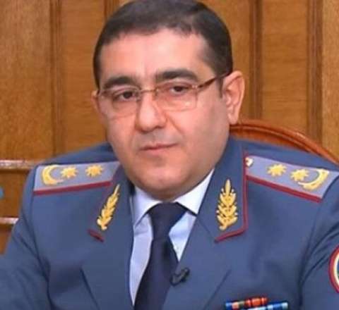 Məşhur general işdən azad edildi 