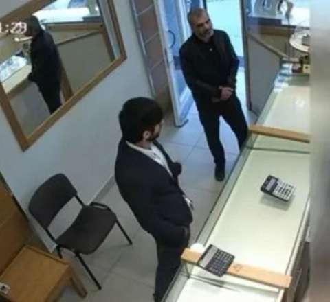 İstanbulda beş milyonluq OĞURLUQ: Azərbaycanəsilli qarətçilər Qarsda saxlanıldılar 