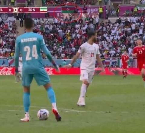 Gənc futbolçu oyun zamanı öldü  