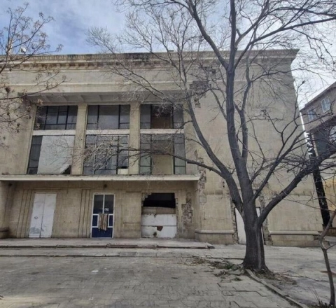 Bakıda məşhur kinoteatr söküləcək - Bərpaya yararsızdır – Rəsmi 