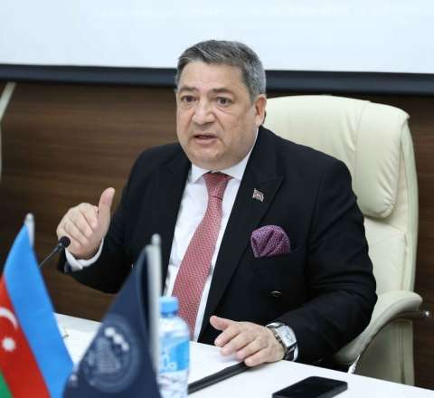 Ramiz Mehdiyevin kitablarını onlar yazırdılar - Professor 