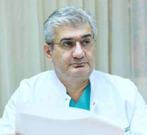 Uroloji Xəstəxananın direktoru və baş həkimi işdən azad edildi 