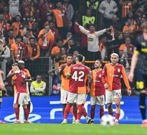 "Qalatasaray" qələbə qazandı 