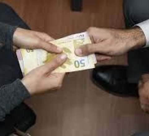 Xəstəxana gözətçisindən 6500 manatlıq dələduzluq 
