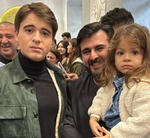 Cavid Gül Prezidentin nəvələri ilə bir arada - Foto 