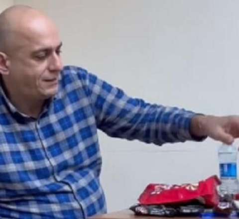 Azərbaycanlı alim erməni təxribatı ilə üzləşdi