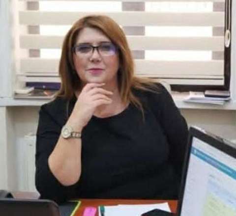 Vəfa Allahverdiyevanın məhkəmə zalında həbsi tələb edildi 
