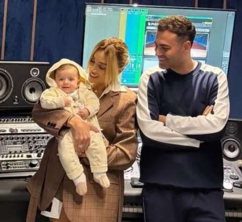 Röya Ayxan qardaşı oğlunun üzünü göstərdi - FOTO