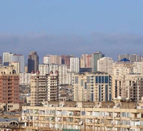 Boşalan evlər MİDA-ya verilsə, Bakıda mənzillər ucuzlaşacaq - İqtisadçı    Bu gün Mənzil İnşaatı Dövlət Agentliyi (MİDA) Bakıdakı Hövsan Yaşayış Kompleksinin I və II mərhələləri, Binəqədi Yaşayış Kompleksi, eləcə də Sumqayıt, Lənkəran, Şirvan və Yevl 