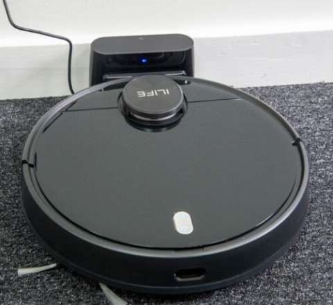 Robot tozsoran aldı - Evinin bütün sirləri yayıldı 