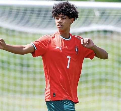 Ronaldo 90-cı dəqiqədə meydana girib qol vurdu 