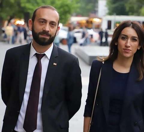 Mirzoyanın arvadı Azərbaycanla danışıqlara qatılır 