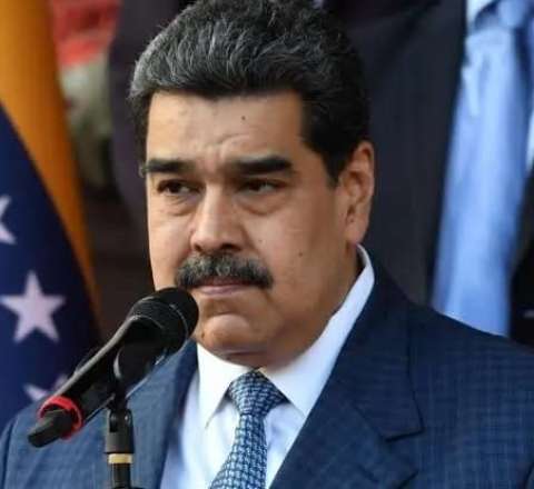 Maduro Rusiya, Çin və İrandan hərbi dəstək istədi 