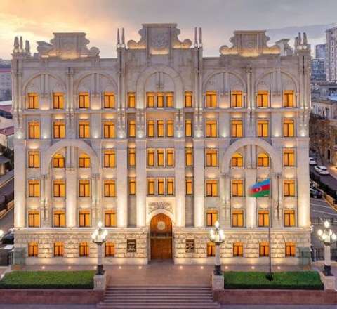 DİN-dən vətəndaşlara çağırış: Bir kliklə pulunuzu oğurlayırlar 