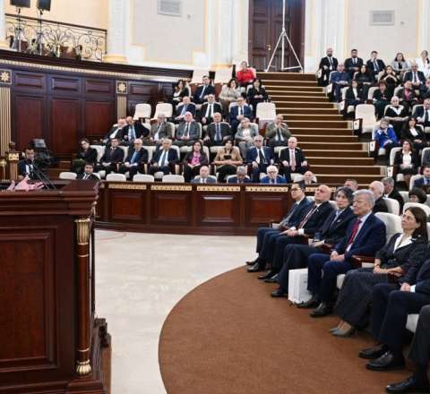 Prezident AMEA-nın 80 illik yubiley yığıncağına qatıldı - FOTO 