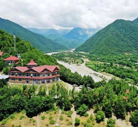 100 tursitdən 20-si rayonlara gedir - Bölgə turizmi niyə inkişaf etmir? - AÇIQLAMA 