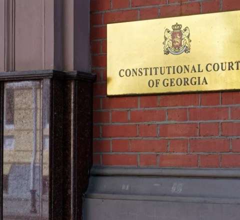 Gürcüstanda üç müxalif partiya ləğv edilir 