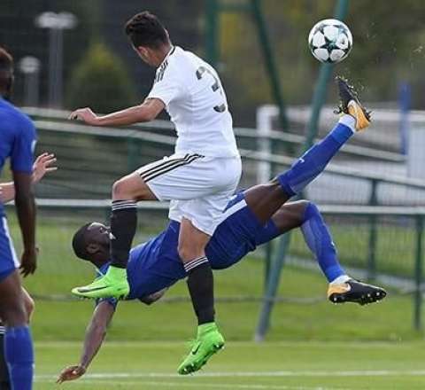 “Qarabağ”ın U-19 komandası “Çelsi”yə uduzdu 