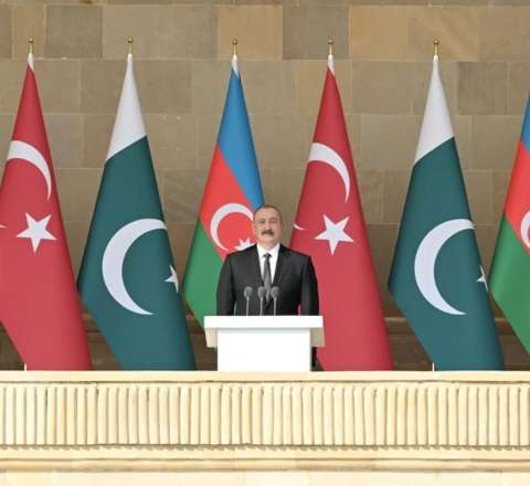 “İndi təcridxanada Azərbaycan çayı içirlər” 