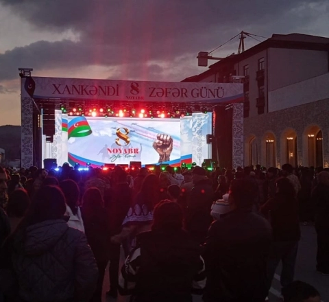 Xankəndidə Zəfərin 5 illiyi münasibətilə möhtəşəm konsert proqramı keçirilir - FOTO 