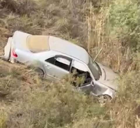 Maşın dərəyə aşdı – Sürücü öldü – VİDEO 