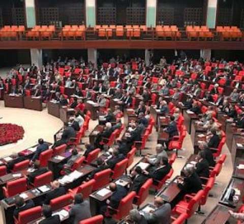 TBMM-dən qəzaya uğrayan təyyarə ilə bağlı açıqlama 