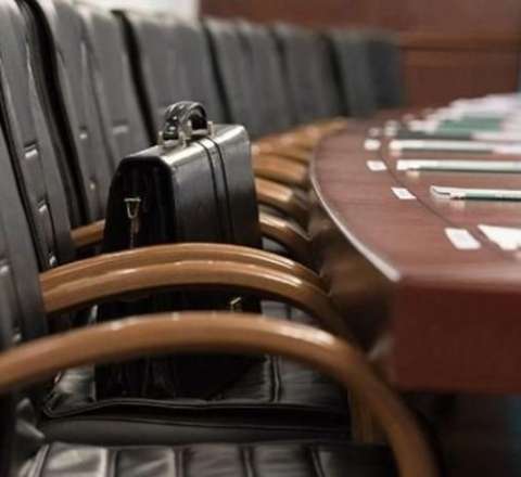 İcra başçıları bu qədər maaş alır - Partiya sədri açıqladı 