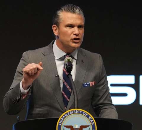 “Qərb yarımkürəsi ABŞ-nin həyətidir” – Heqset hərbi əməliyyatı elan etdi 