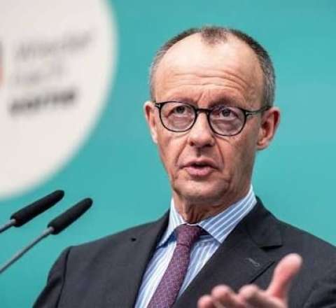 Rusiyanın aktivləri Ukrayna üçün istifadə olunmalıdır - Merz 