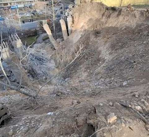 Azərbaycanın Ukraynadakı səfirliyi ABŞ raketi ilə vurulub? - Rusların iddiası 