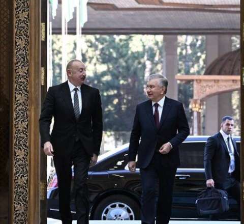 İlham Əliyev Şavkat Mirziyoyevlə görüşdü - FOTO/YENİLƏNİB 