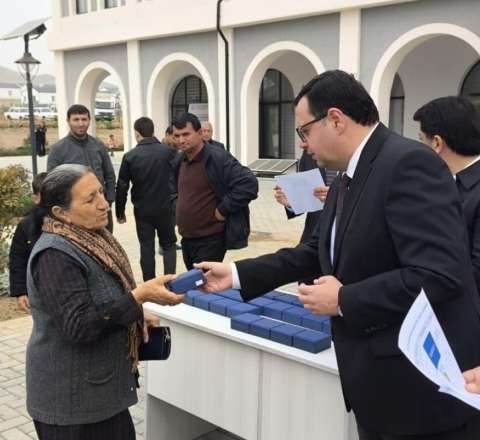 Növbəti köç karvanı Xıdırlı kəndinə çatıb - FOTOLAR 