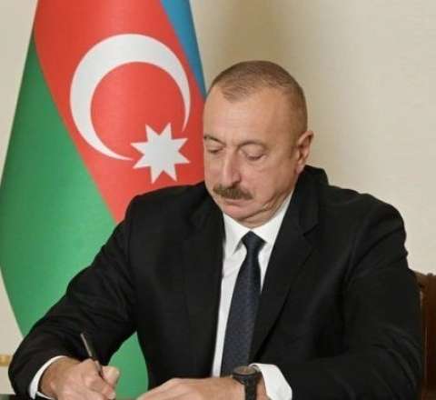 Prezident BƏƏ ilə Şuşada imzalanan Memorandumu TƏSDİQLƏDİ 