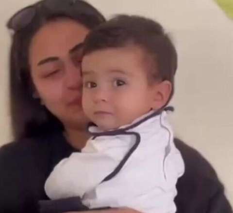 Narkotikdən əziyyət çəkən ananın 1 yaşlı övladı ilə görüşündən - KÖVRƏK ANLAR 