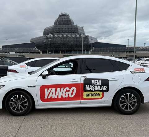 Taksi sürücüsü sükan arxasında yatdı – “Plan 150 manatdır” 