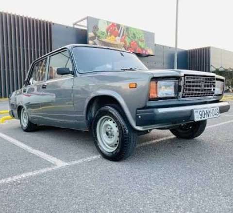 Məktəbli oğluna maşın verən ata HƏBS OLUNDU 