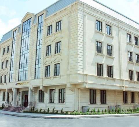 Tələbələr narazıdır – Qərbi Kaspi Universitetindən şikayətlər artır 