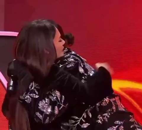 Samirə Əfəndi Ermənistan təmsilçisinə 12 xal verdi, LİNÇ EDİLDİ - VİDEO 