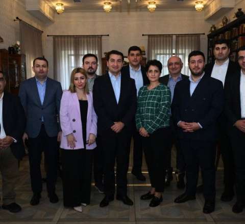 “Zərif sözlərdən istifadə etdik” – Nayra Sultanyan Bakı səfərindən danışdı 