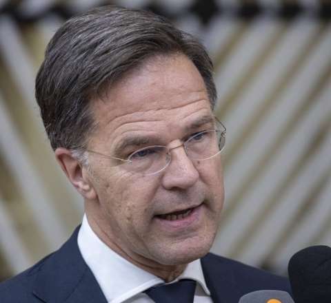 Cenevrə danışıqları uğurlu keçdi - Rutte 