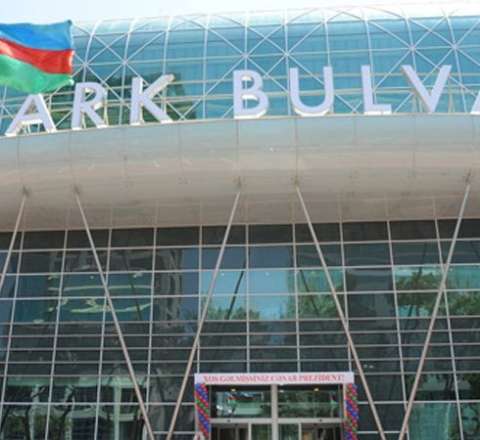 "Park Bulvar"da oğurluq -  Pakistan vətəndaşı həbs olundu