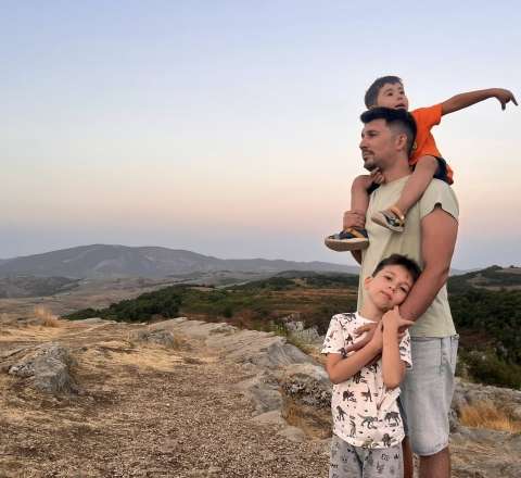 “Uşaqlar atalarını soruşur, nə cavab verim?” – Yasamaldakı faciədə həlak olan Samir Ramazanovun həyat yoldaşı 