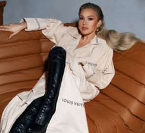 Rəqsanə əri ilə birgə çəkildiyi klip paylaşdı – VİDEO 