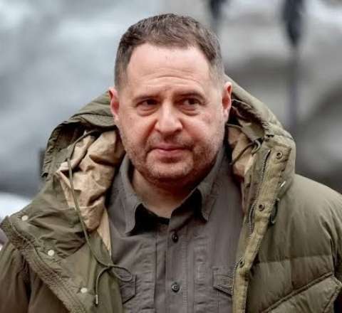 Yermakın ölkəni tərk etməsinə qadağa qoyuldu 