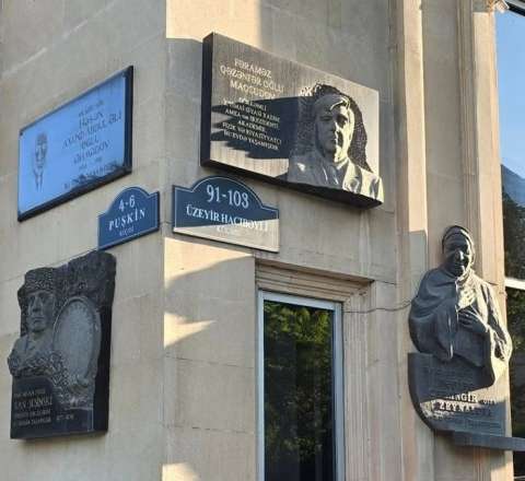 Eyni binada yaşayan 7 tanınmış azərbaycanlı 