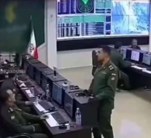 SEPAH qərargahının vurulma anı – VİDEO 