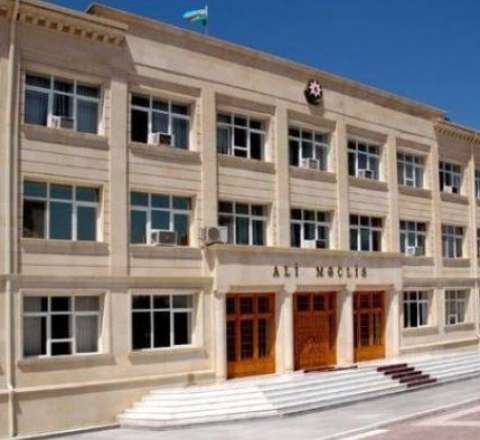 Bu deputatların mandatı ləğv ediləcək 