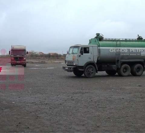 Gəncə Neftbazası fəaliyyətini dayandırdı - FOTO 