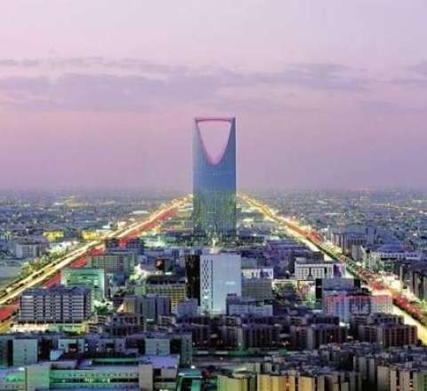 Ər-Riyadda nəhəng hava bazasının açılışı oldu - FOTO 