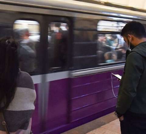 Metroda qadına qarşı əxlaqsızlıq etdi - Cəzalandırıldı 